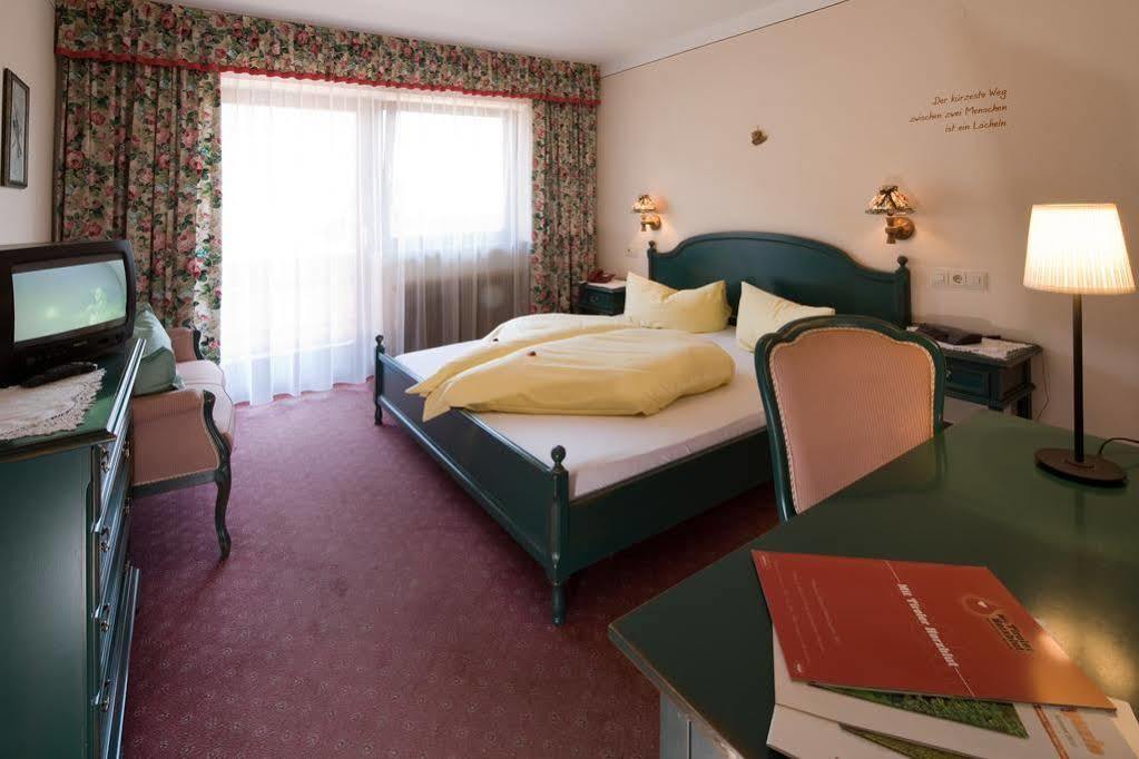 טרינס B&B Wienerhof מראה חיצוני תמונה